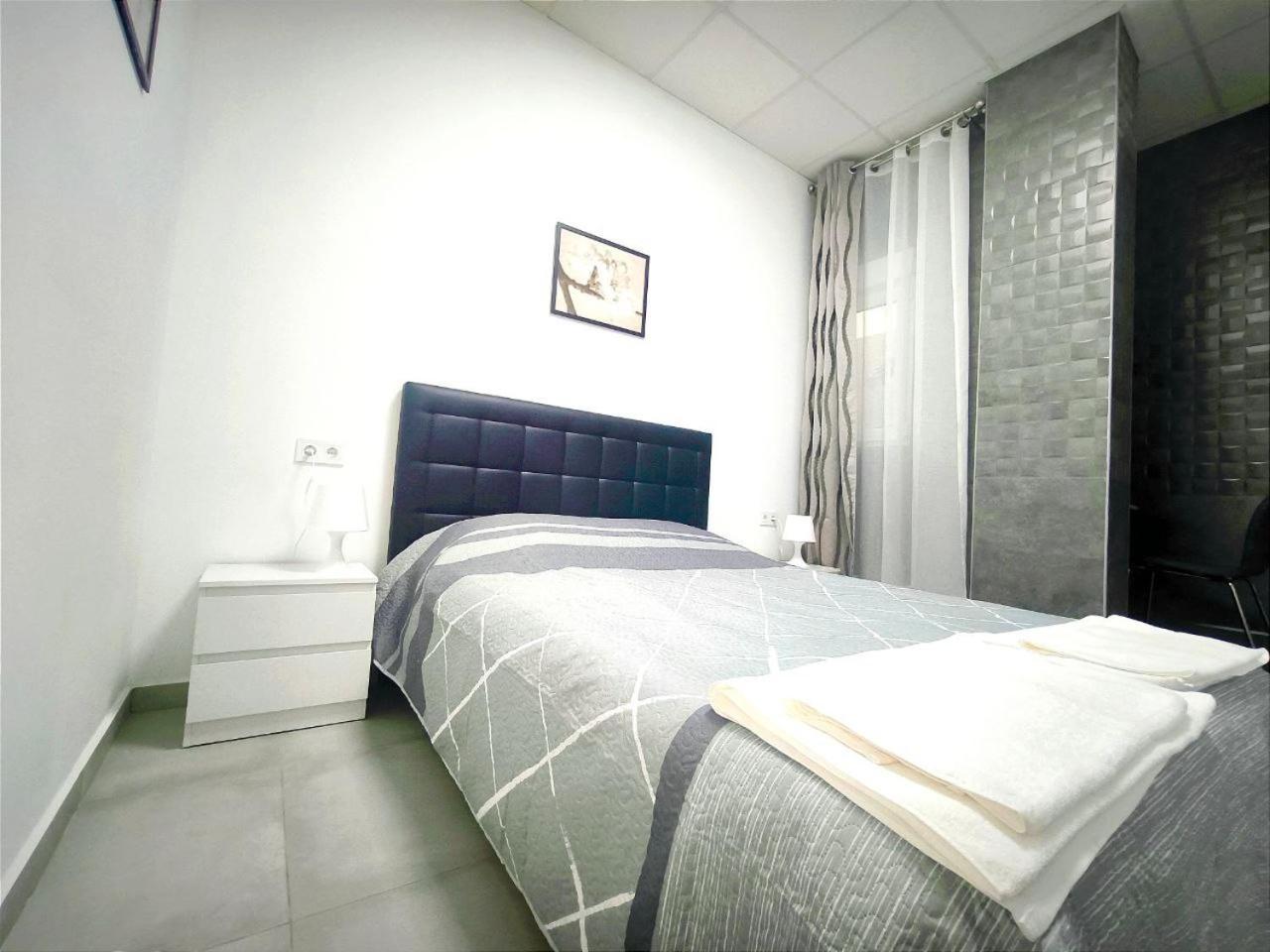 Apartamentos Sant Roc Valencia Exterior photo