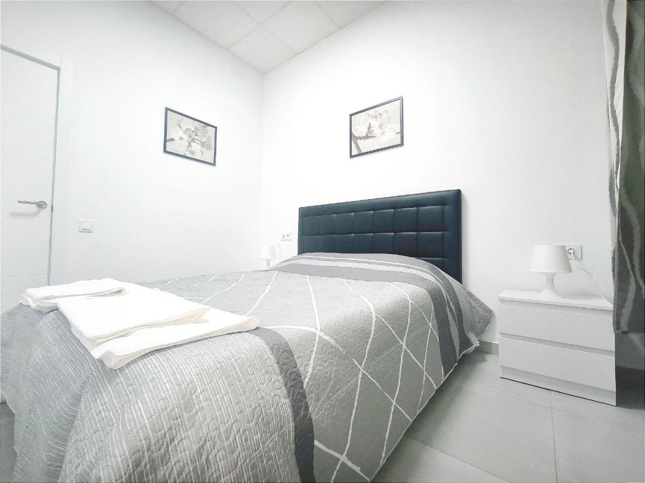 Apartamentos Sant Roc Valencia Exterior photo